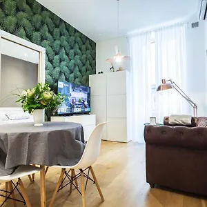 https://toffee-suite.hotelitalianriviera.com